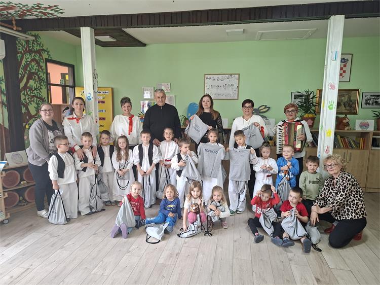 Slika /Portret državne tajnice/Željka topusko 1.jpg